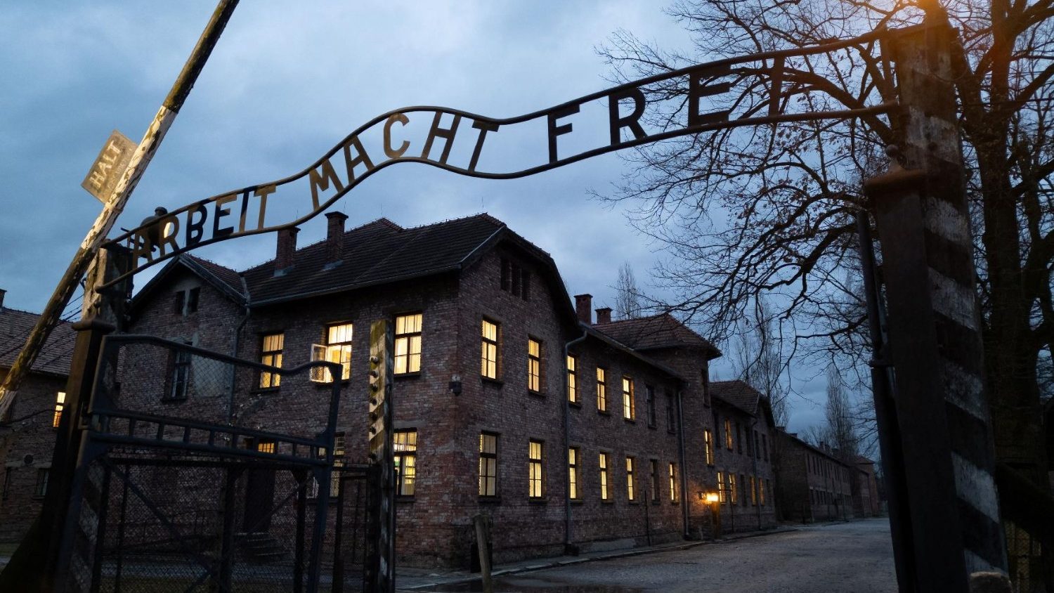news title image